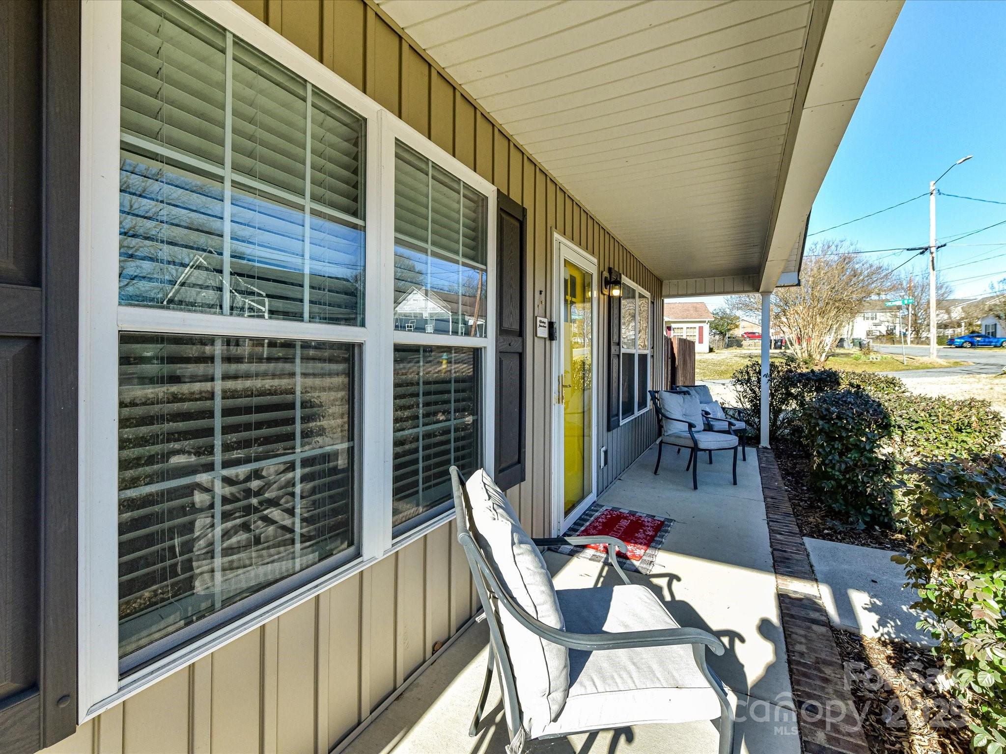 124 Cypress Street SW