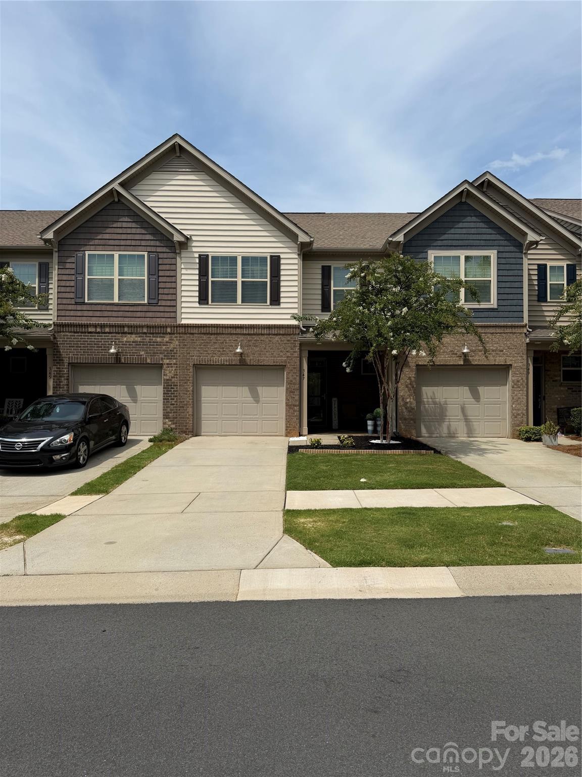 347 Kennebel Place