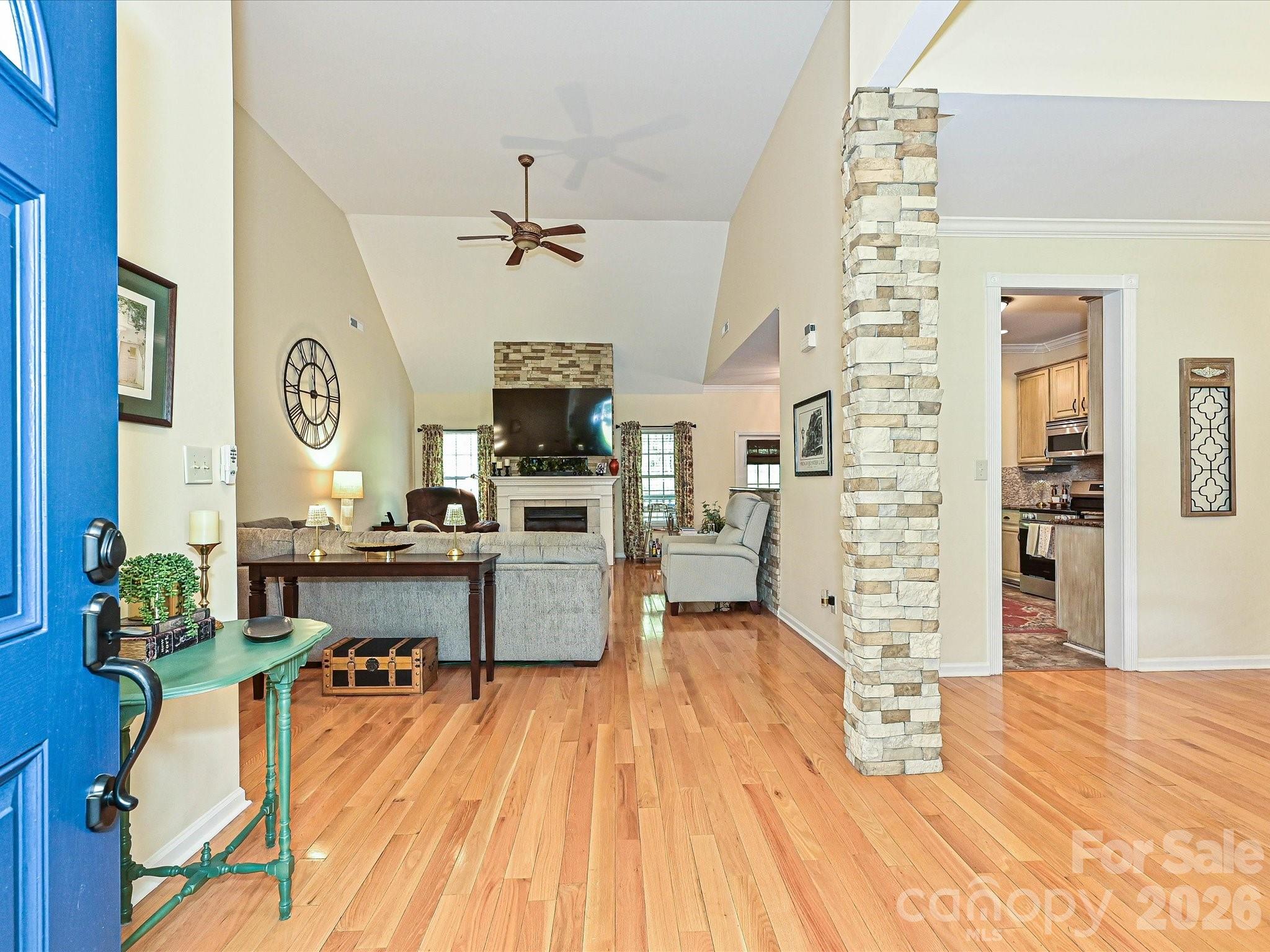 132 Gray Cliff Drive