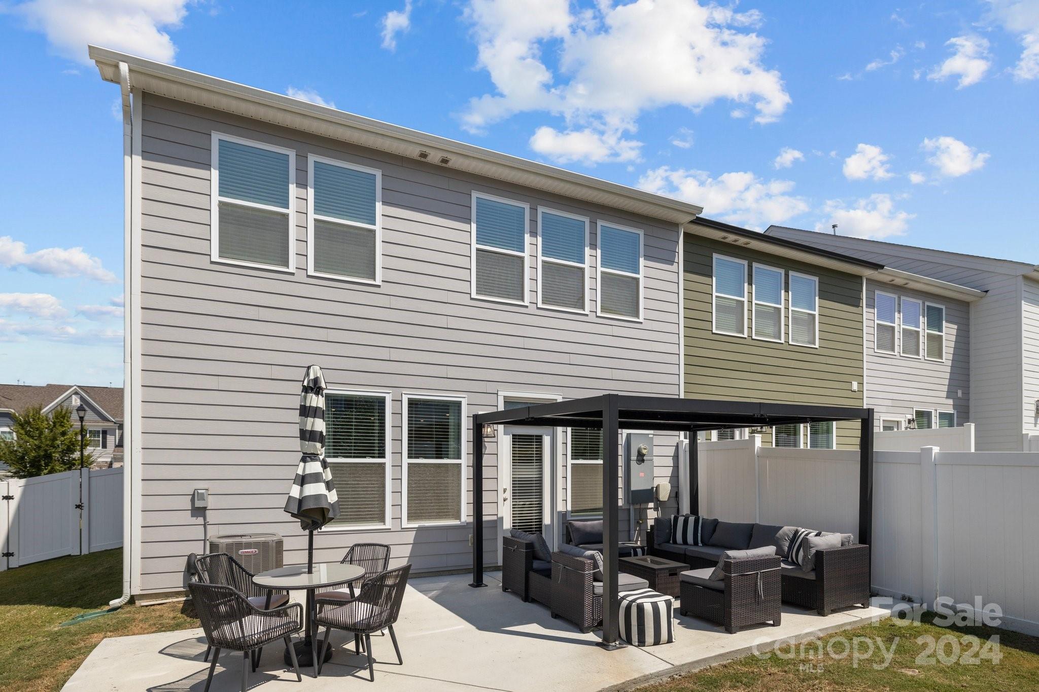 Paddlers Cove - Residential