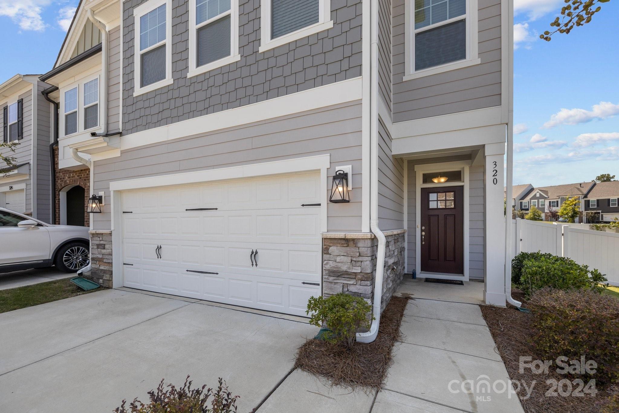 Paddlers Cove - Residential