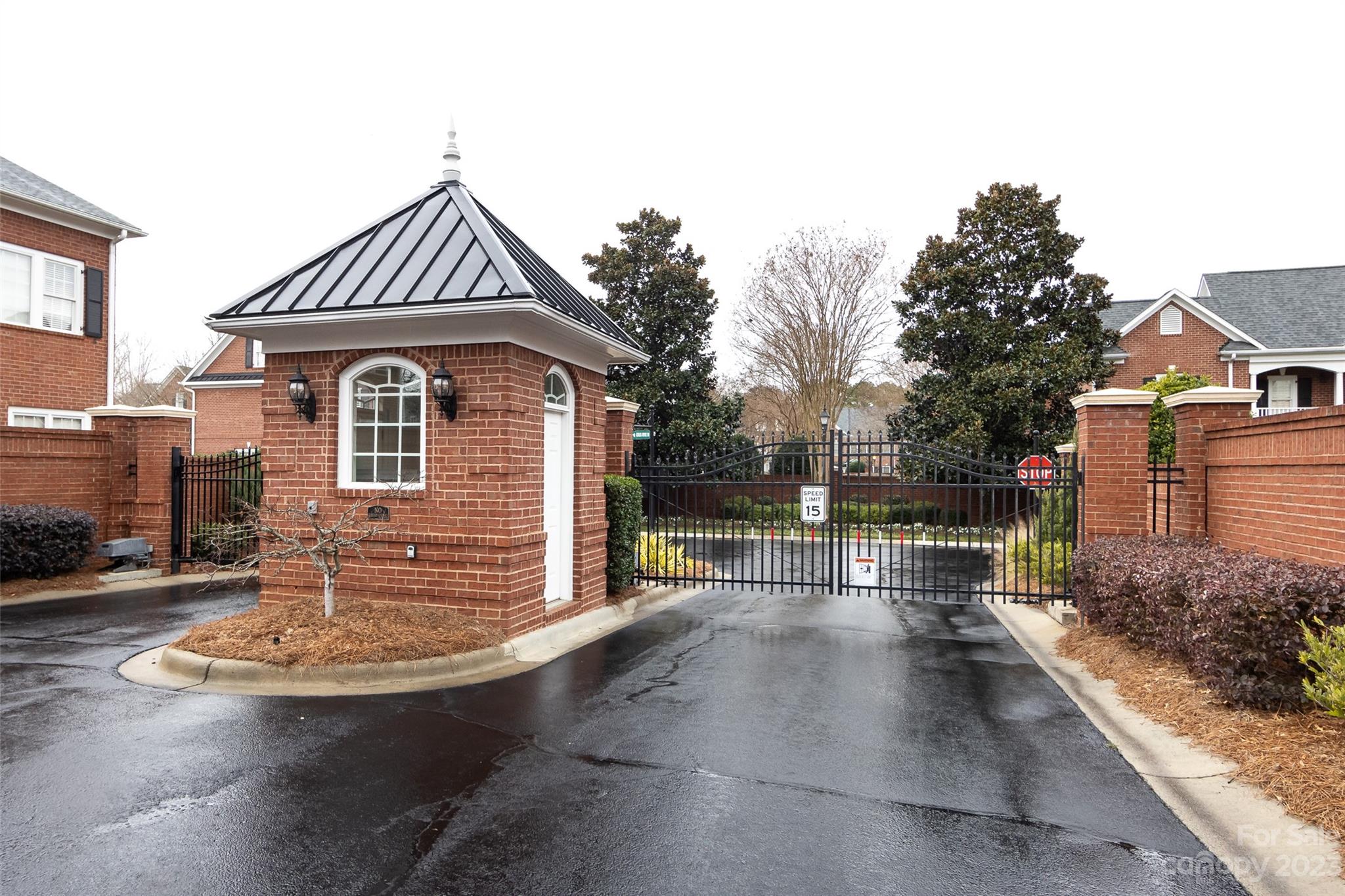 The Magnolias - Residential