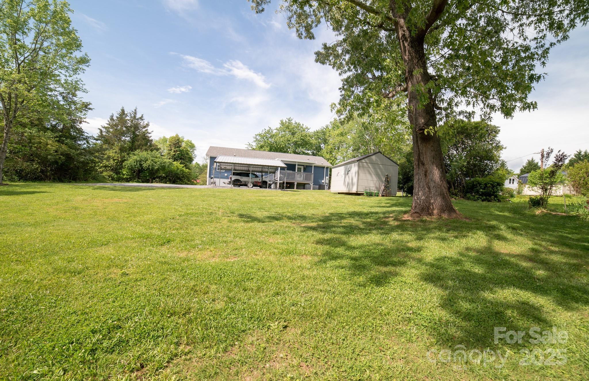 Morganton, North Carolina 28655, United States, 3 Bedrooms Bedrooms, ,2 BathroomsBathrooms,Residential,Active,17739