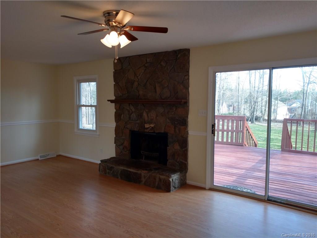 Country Oaks - Residential