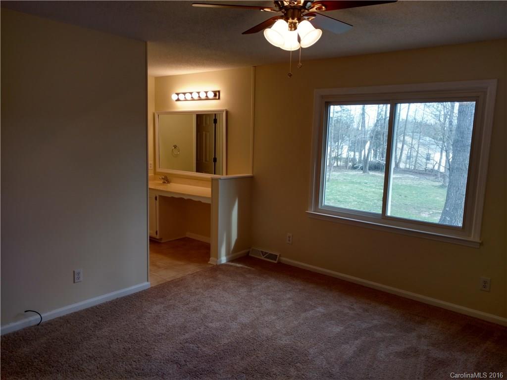 Country Oaks - Residential