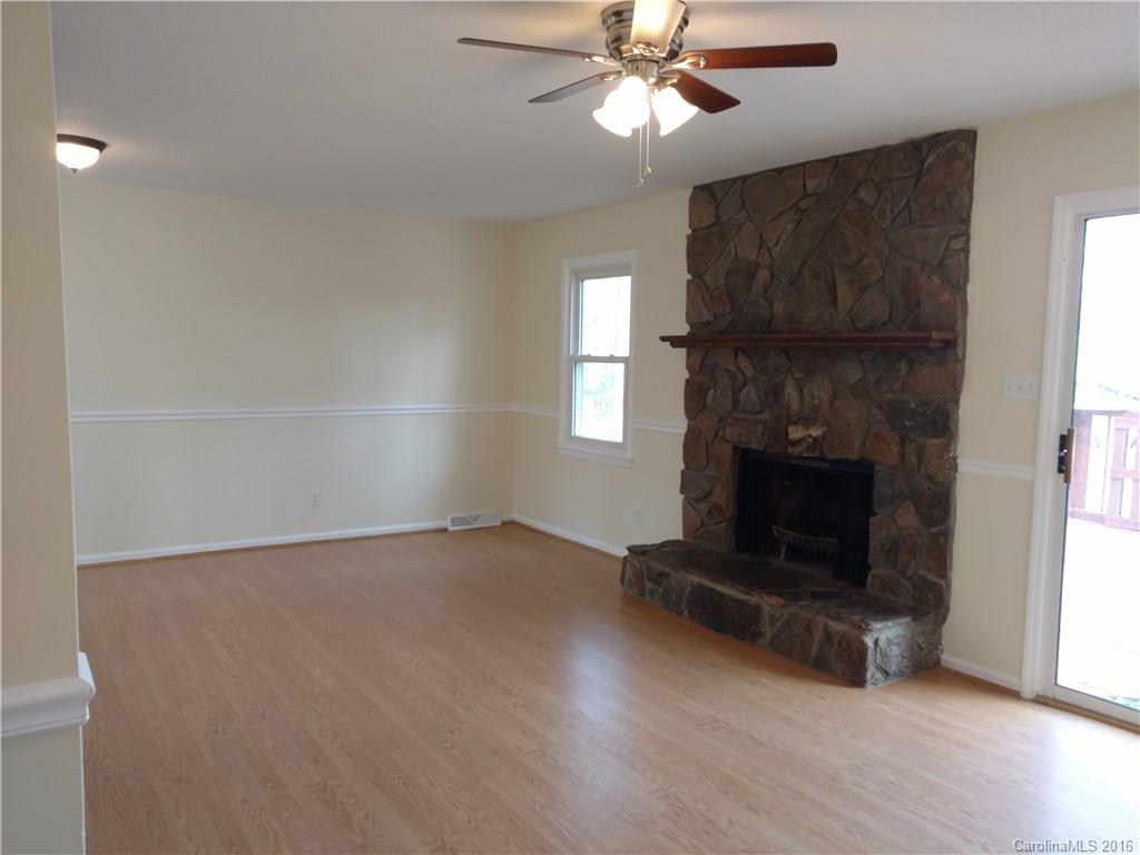 Country Oaks - Residential