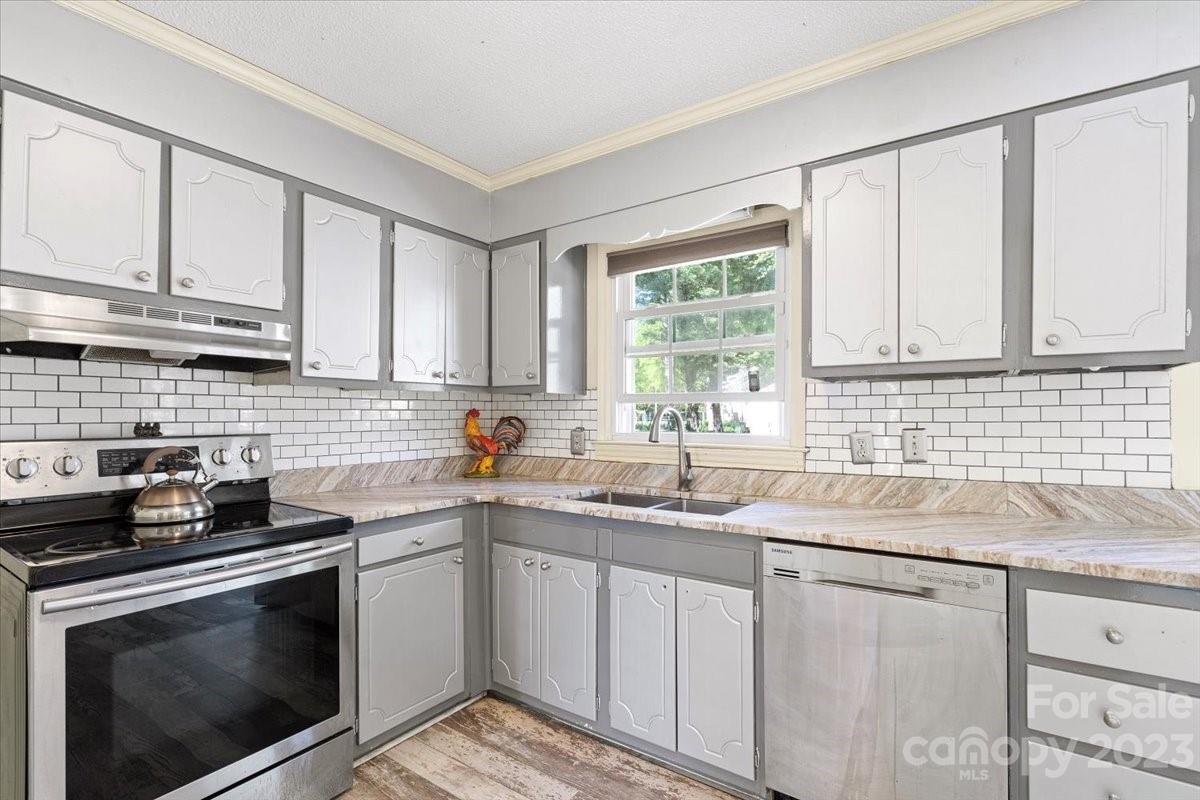 Lakeview Estates - Residential