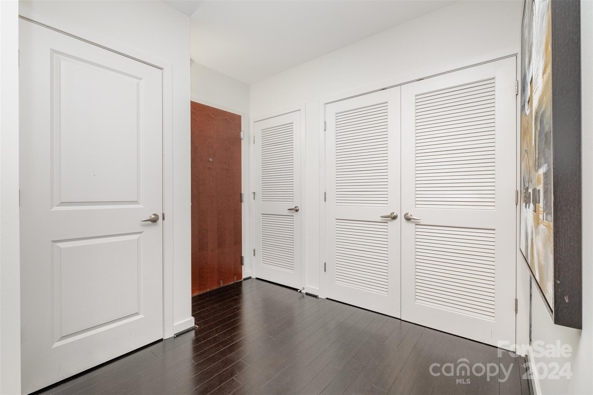 Avenue Condominiums - Residential