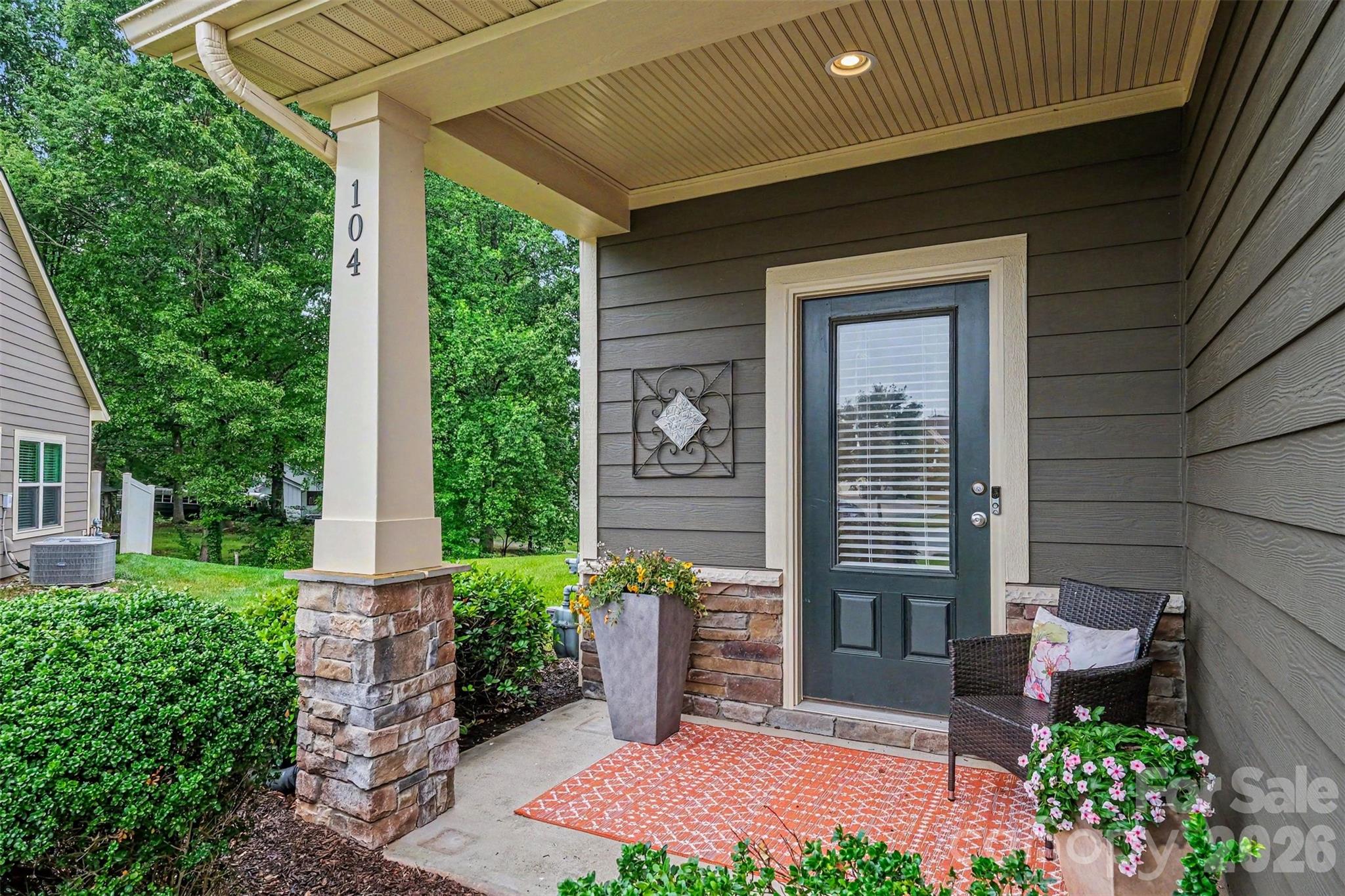 104 Boxtail Way