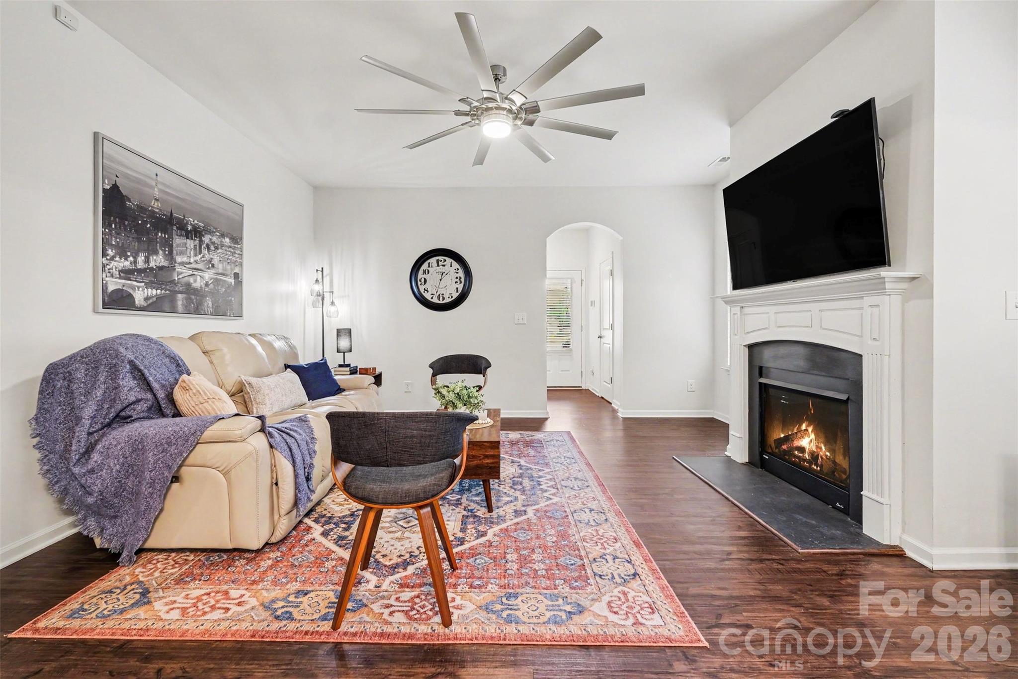 104 Boxtail Way