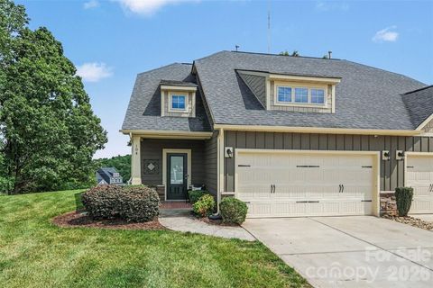 Photo of 104 Boxtail Way, Mooresville, NC 28115 (MLS # 4374934)