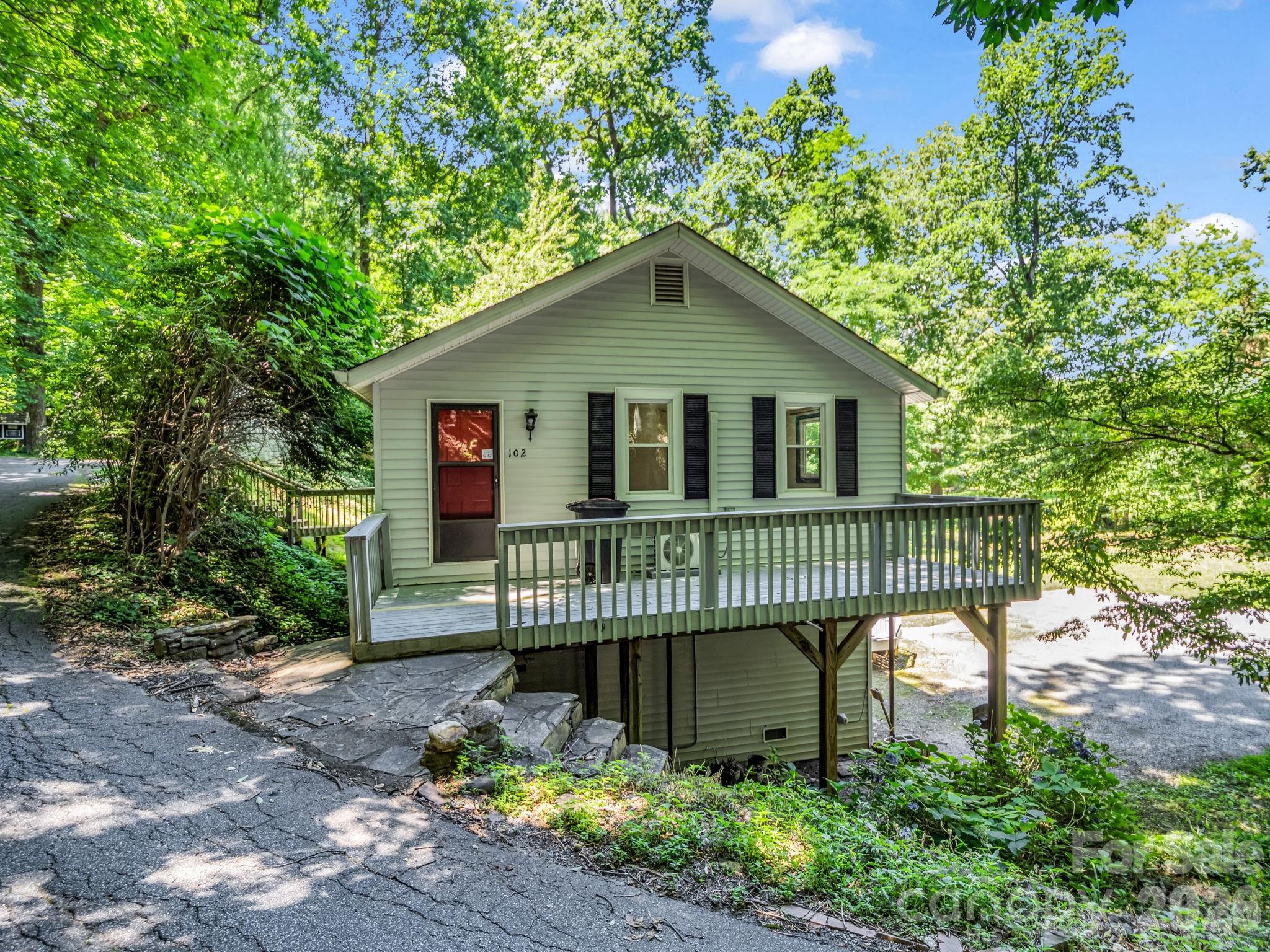 102 Little House Road