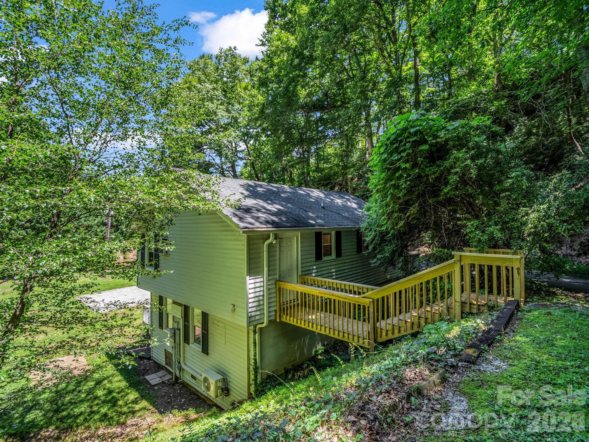 102 Little House Road
