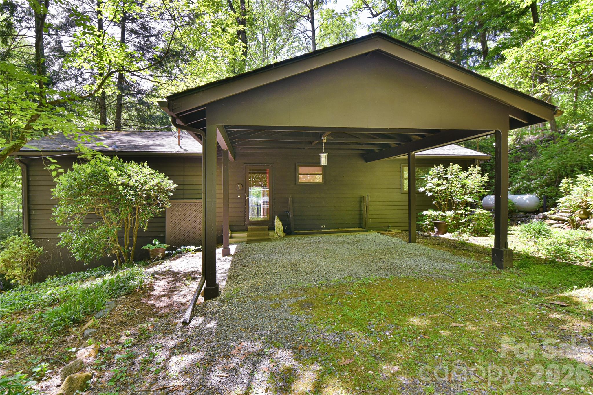 1 Hillcrest Lane