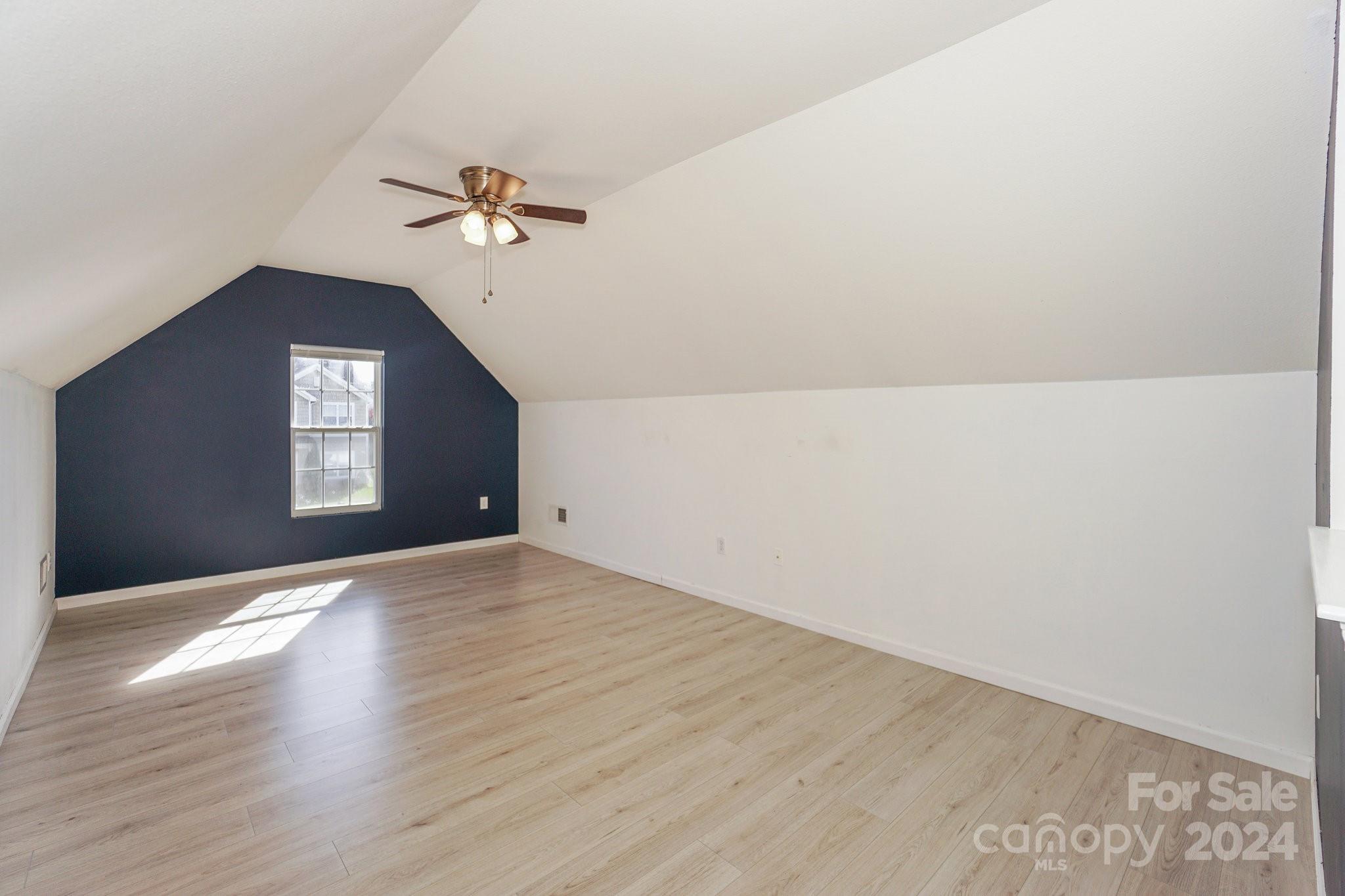 Curtis Pond - Residential