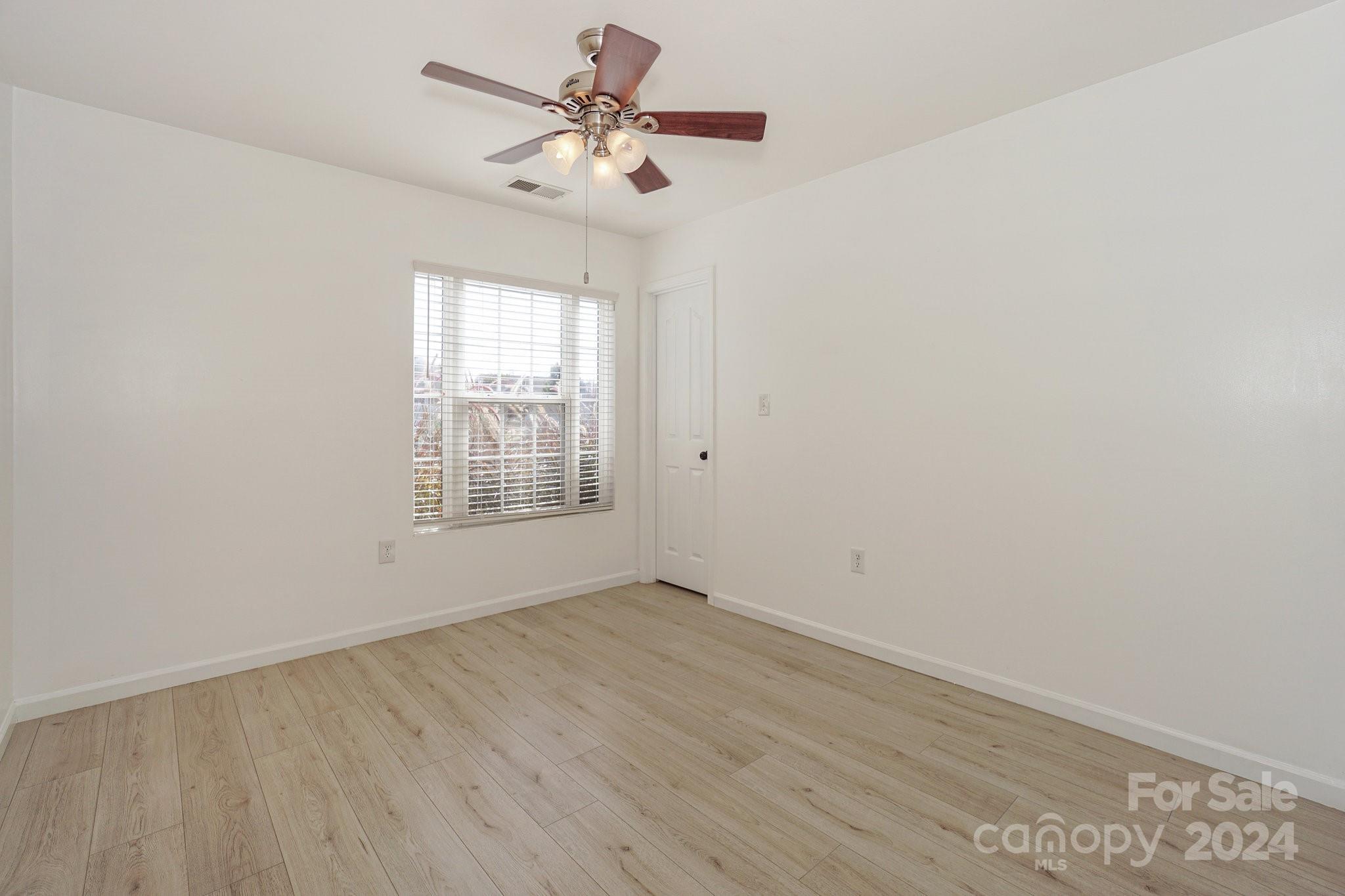 Curtis Pond - Residential