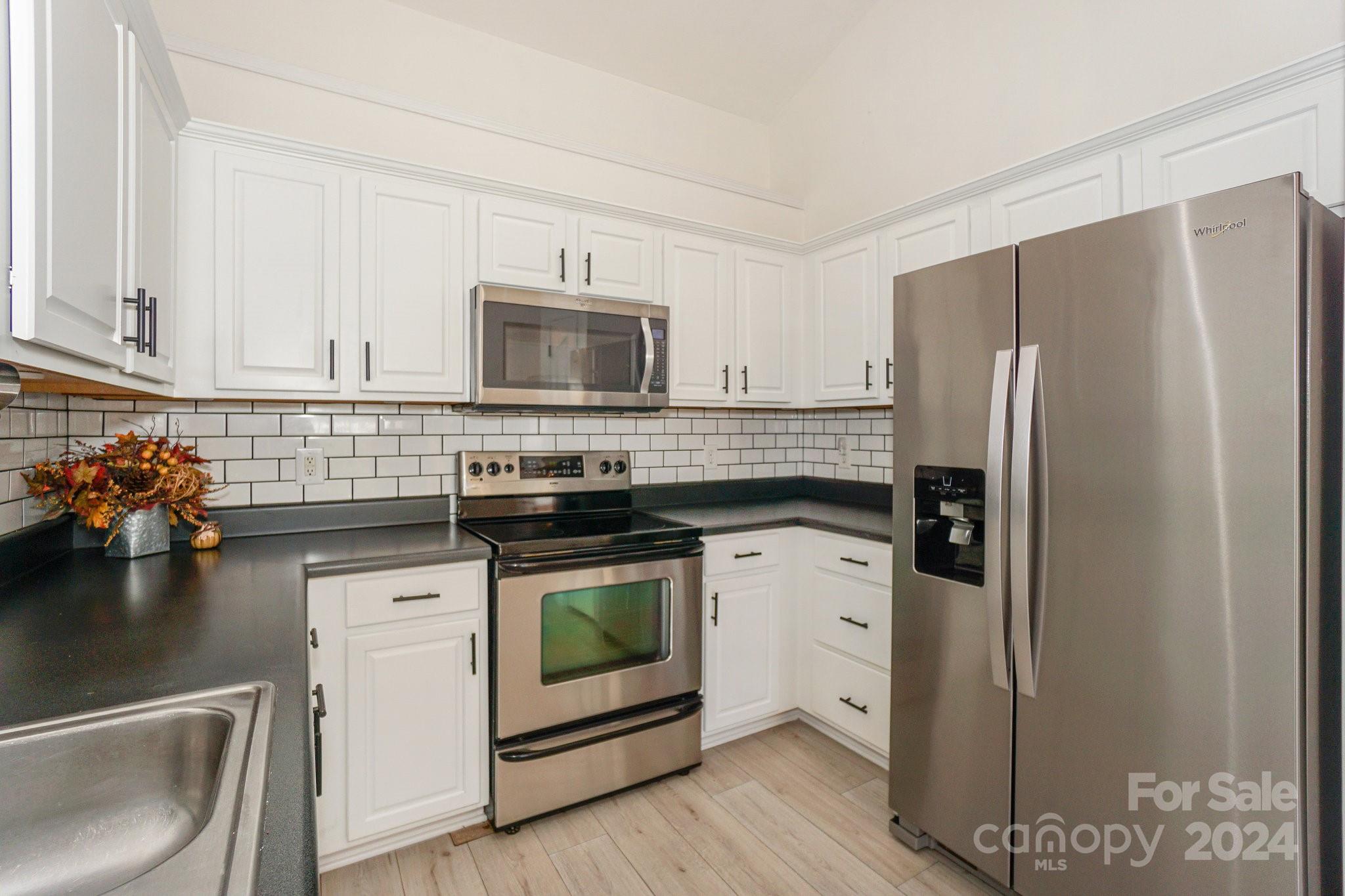 Curtis Pond - Residential