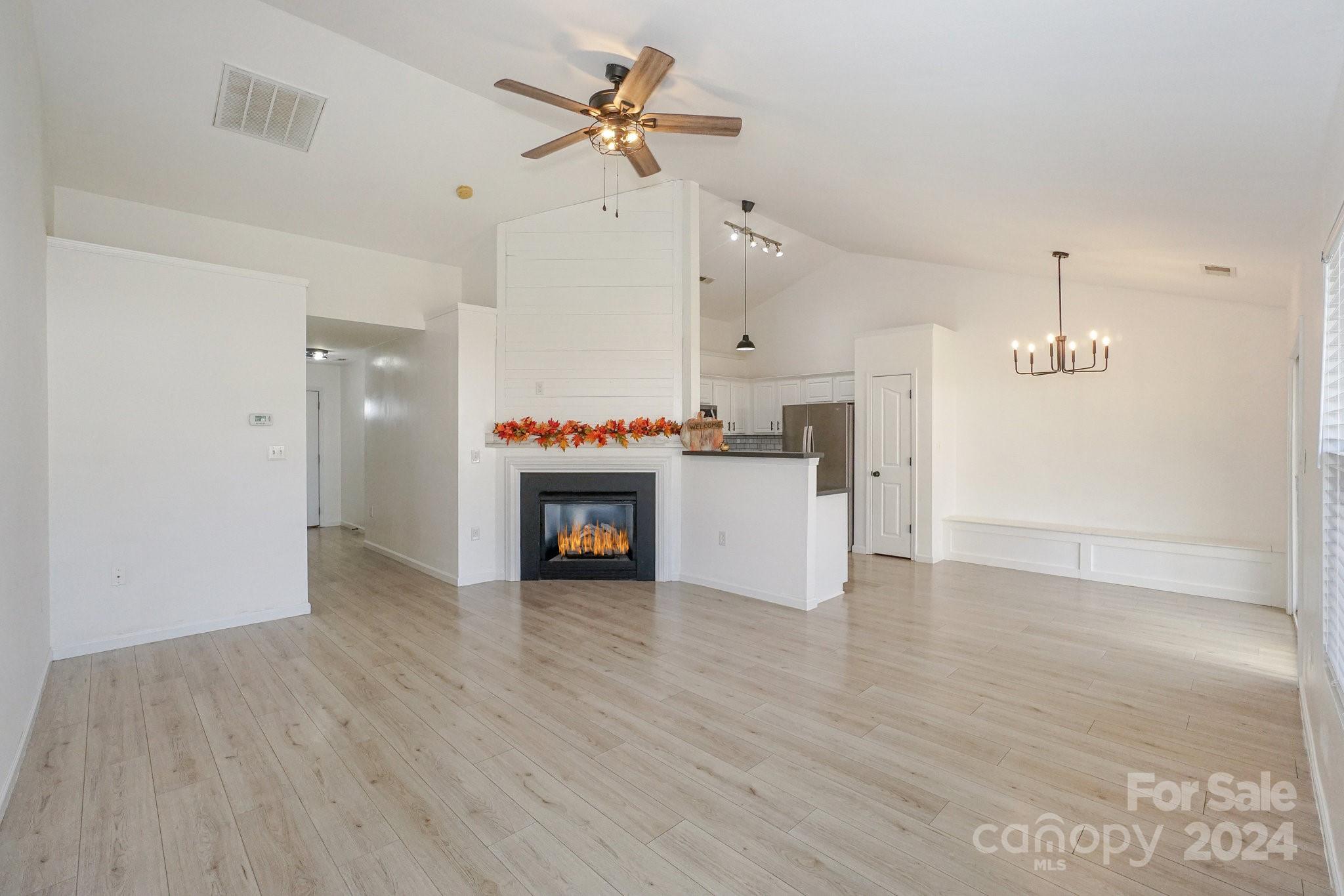 Curtis Pond - Residential