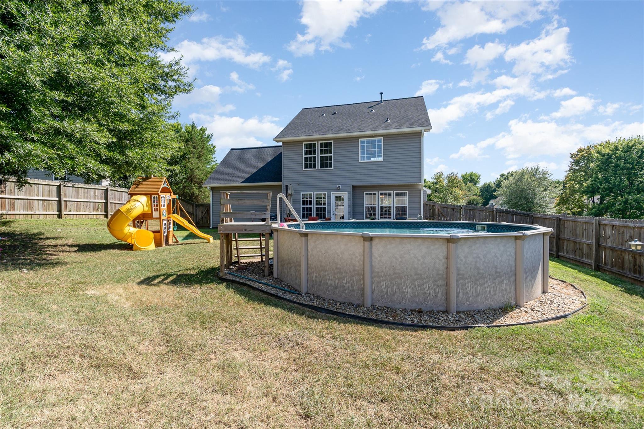 Steele Meadows - Residential