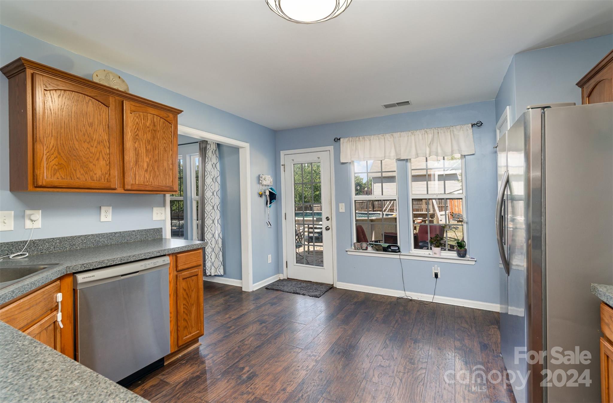 Steele Meadows - Residential