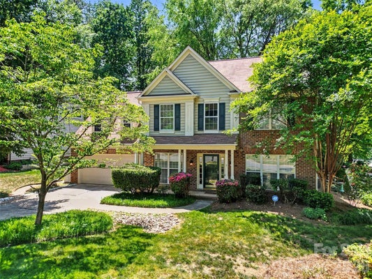15817 PRESTWOODS LN, HUNTERSVILLE, NC 28078 - Image 3e39b25965b0d7e4bd6c54b8d5465bd2/526711910