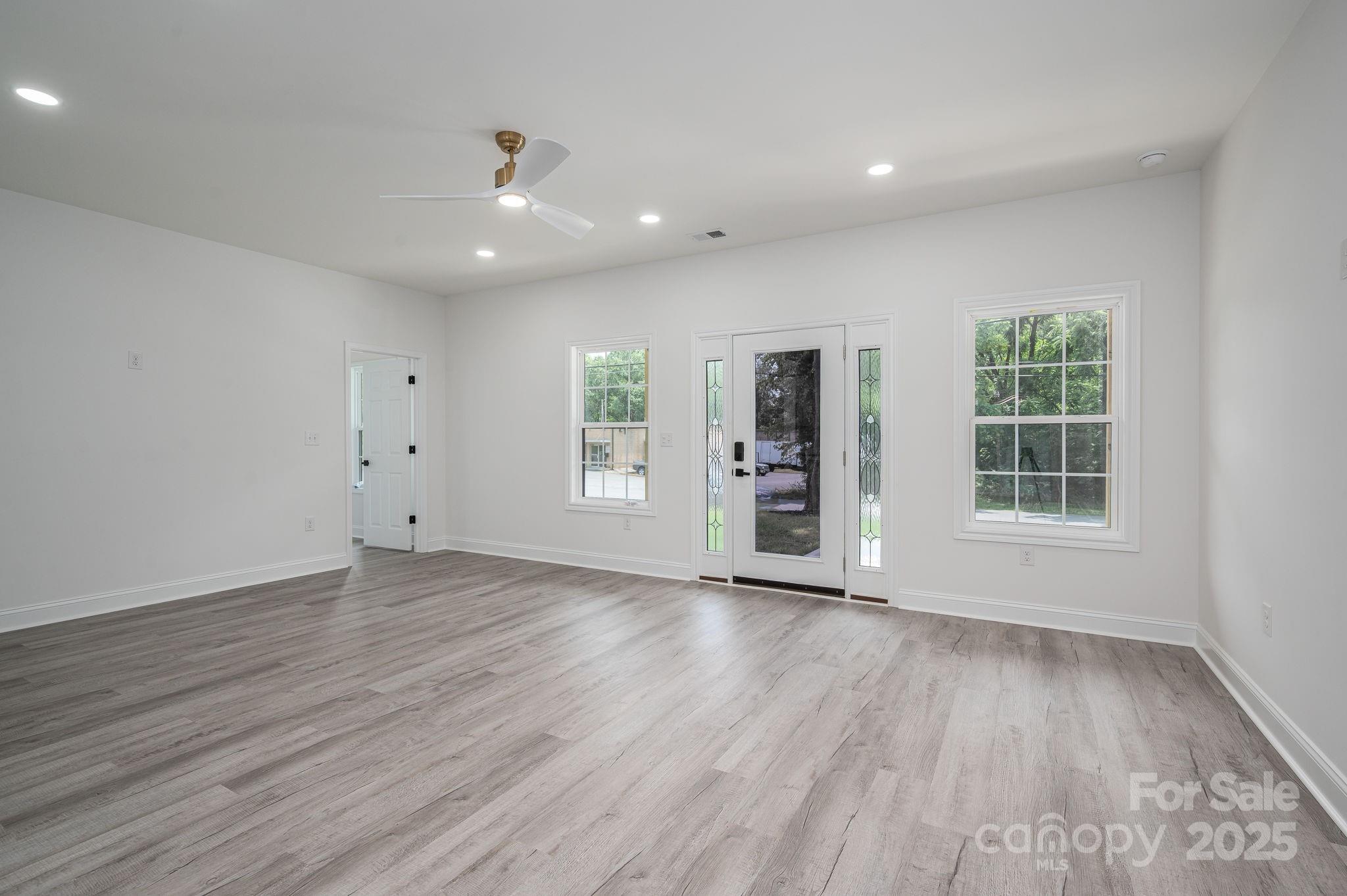 520 E Main Street