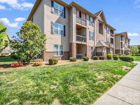 91 Brickton Village Circle 301 Fletcher NC 28732