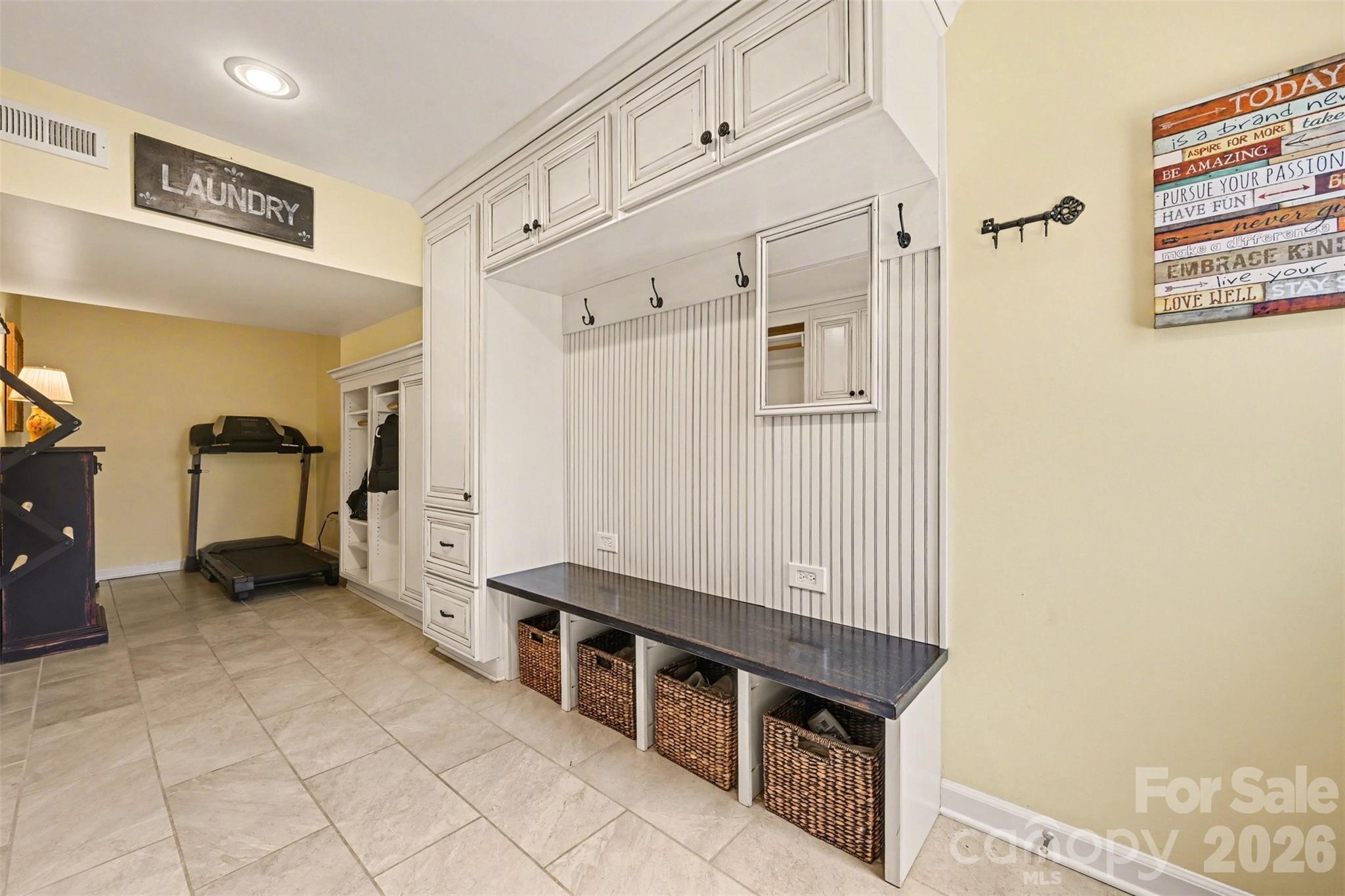 Beverly Woods - Residential