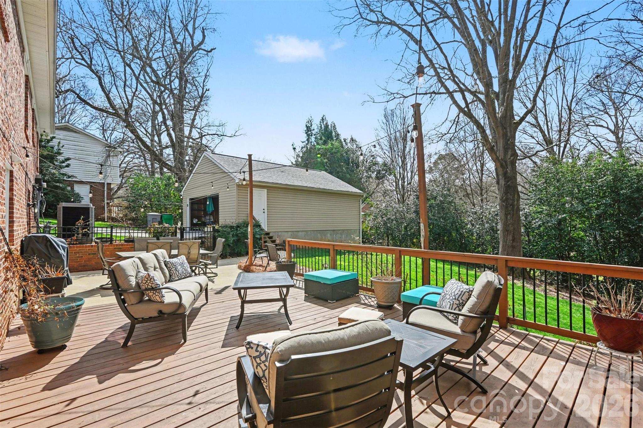 Beverly Woods - Residential