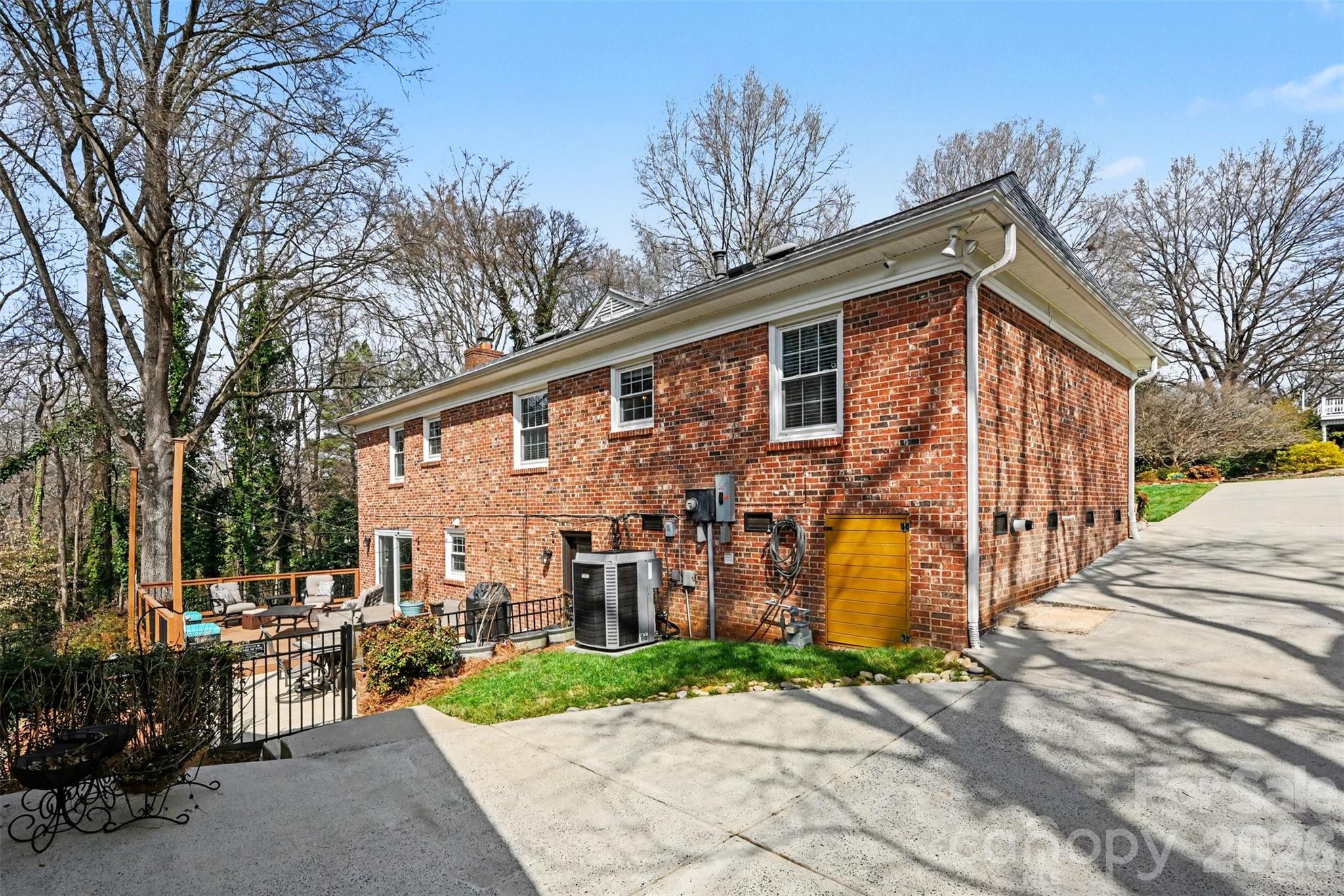 Beverly Woods - Residential