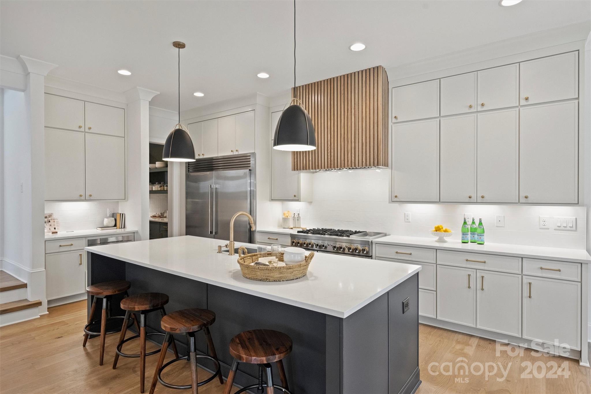 Villa Heights - Residential