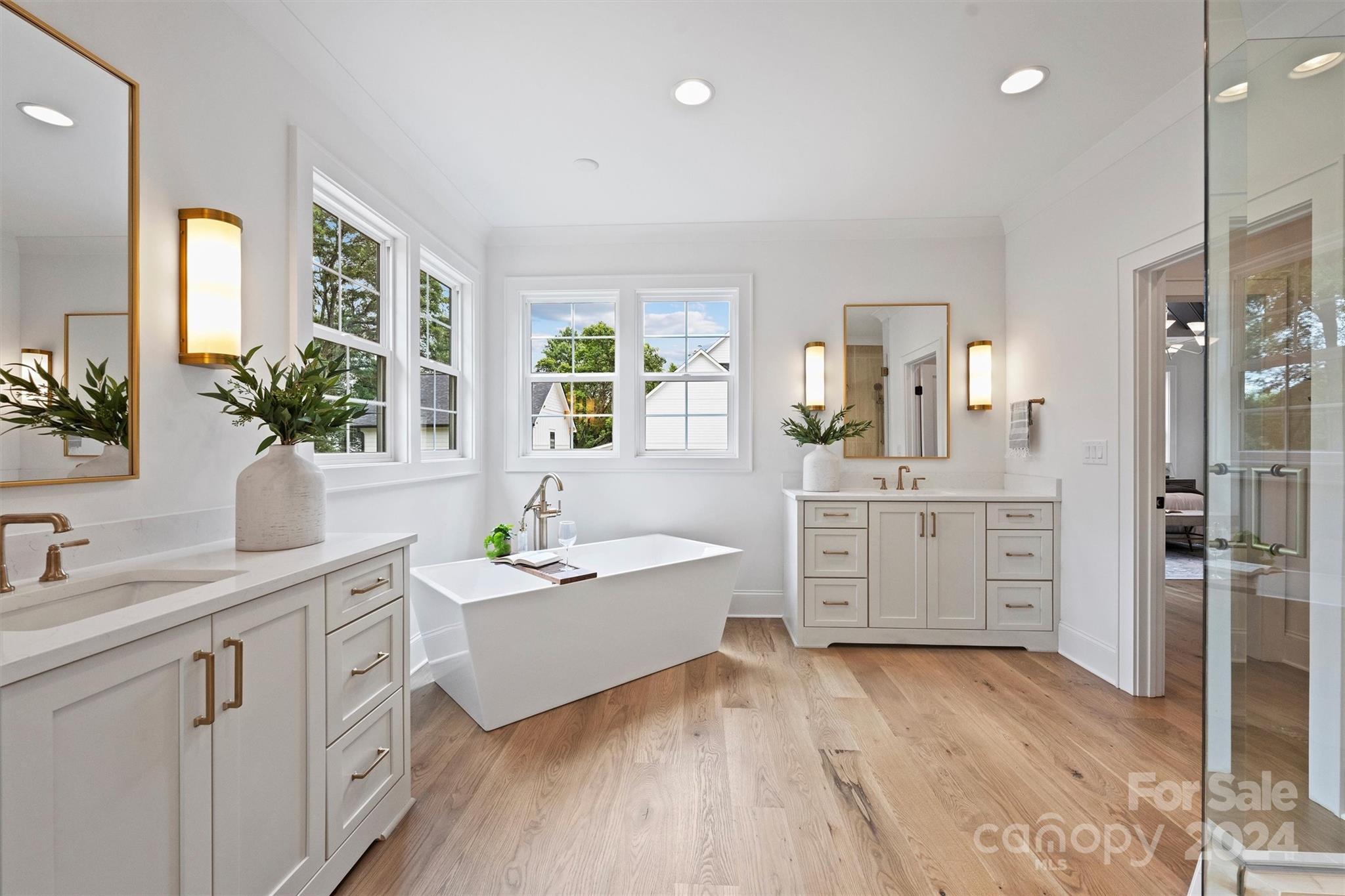 Villa Heights - Residential