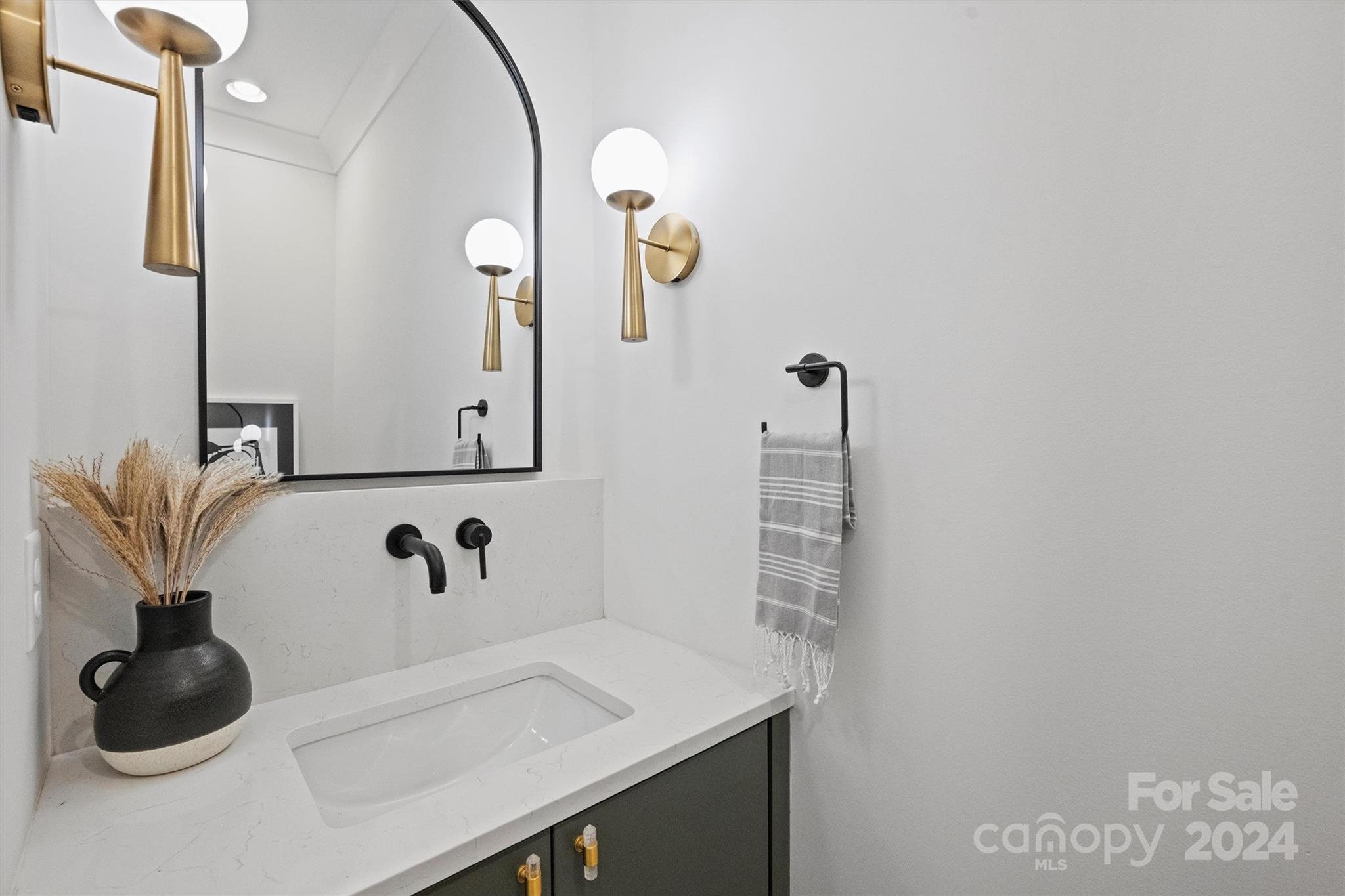 Villa Heights - Residential