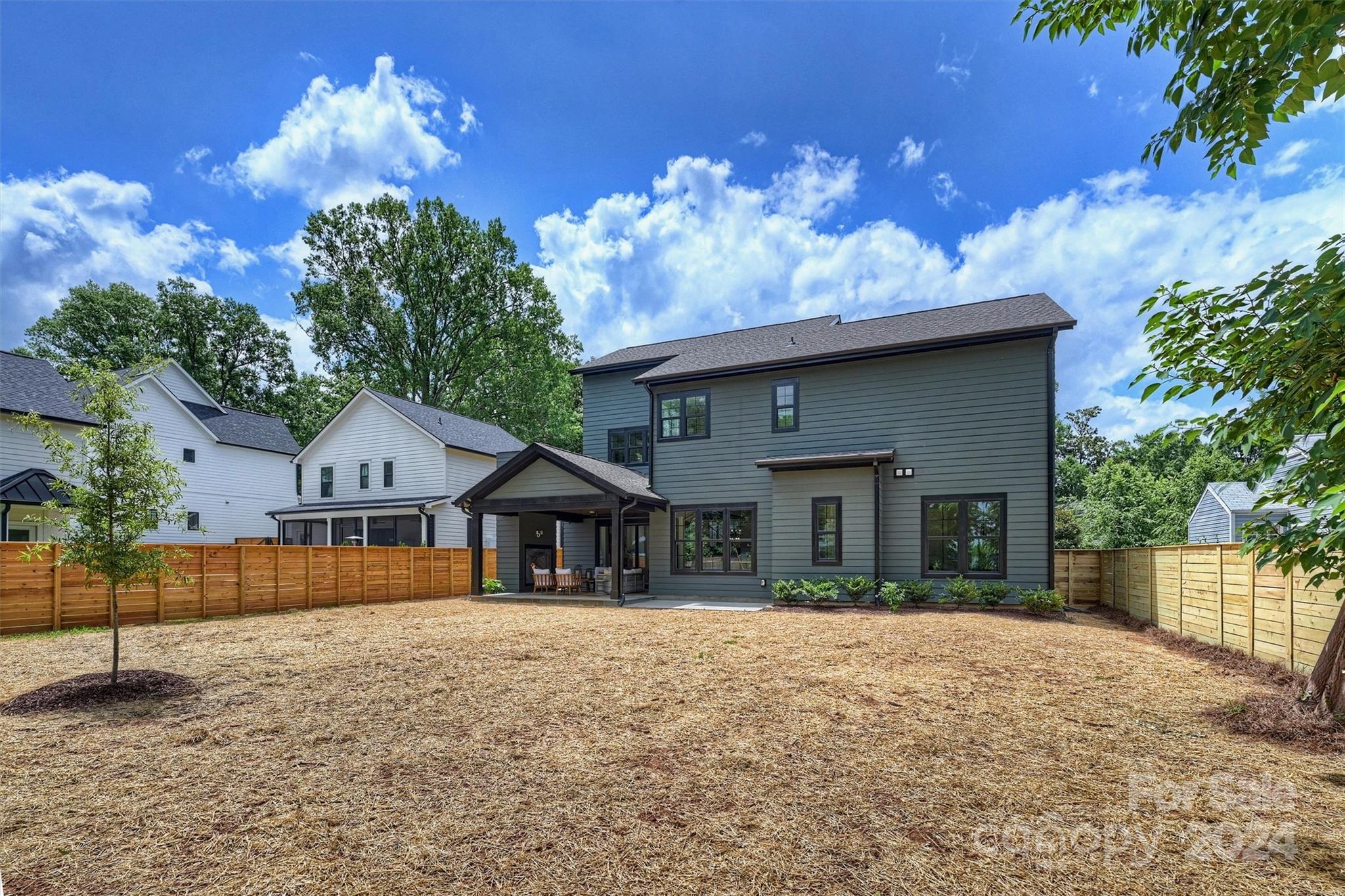 Villa Heights - Residential