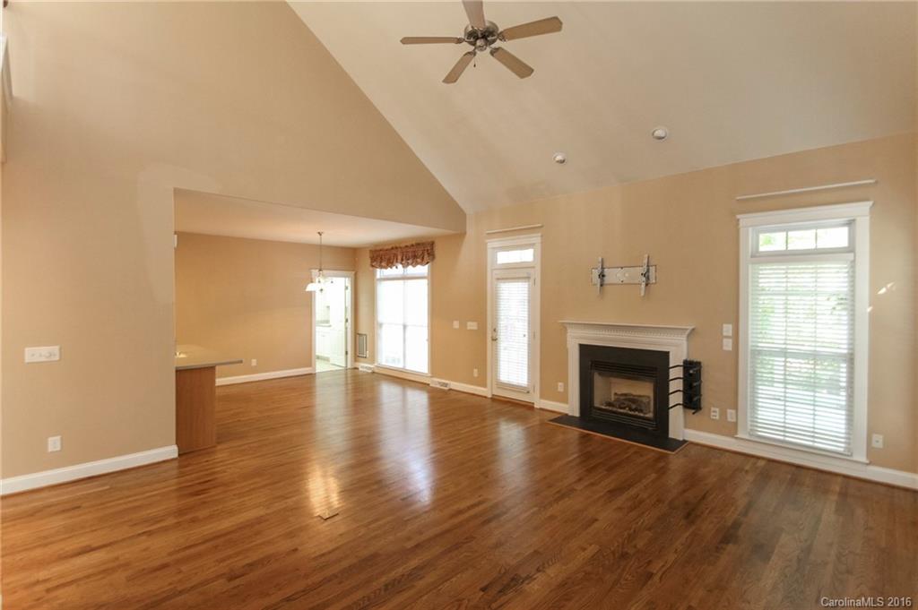 lake shore - Residential