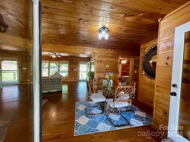 926 Cross Creek Drive