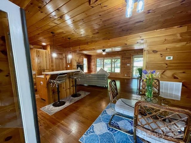 926 Cross Creek Drive