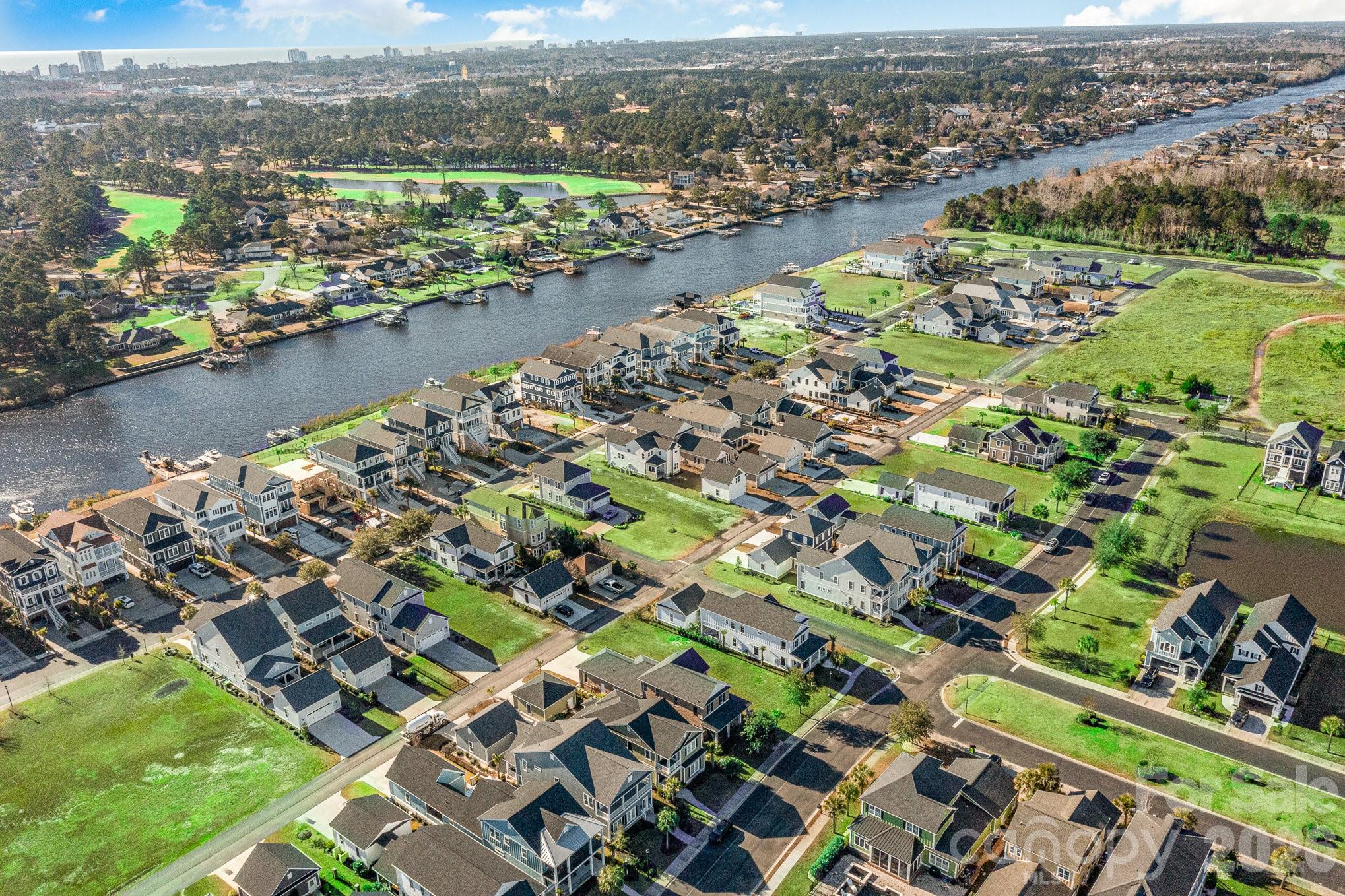 Waterway Palms Plantation - Residential