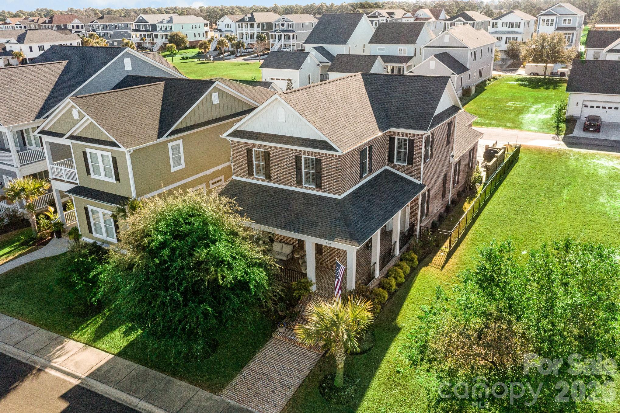 Waterway Palms Plantation - Residential