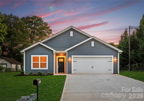 Photo of 338 Field Drive, Troutman, NC 28166 (MLS # 4380559)
