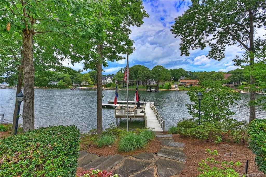 The Peninsula - Residential