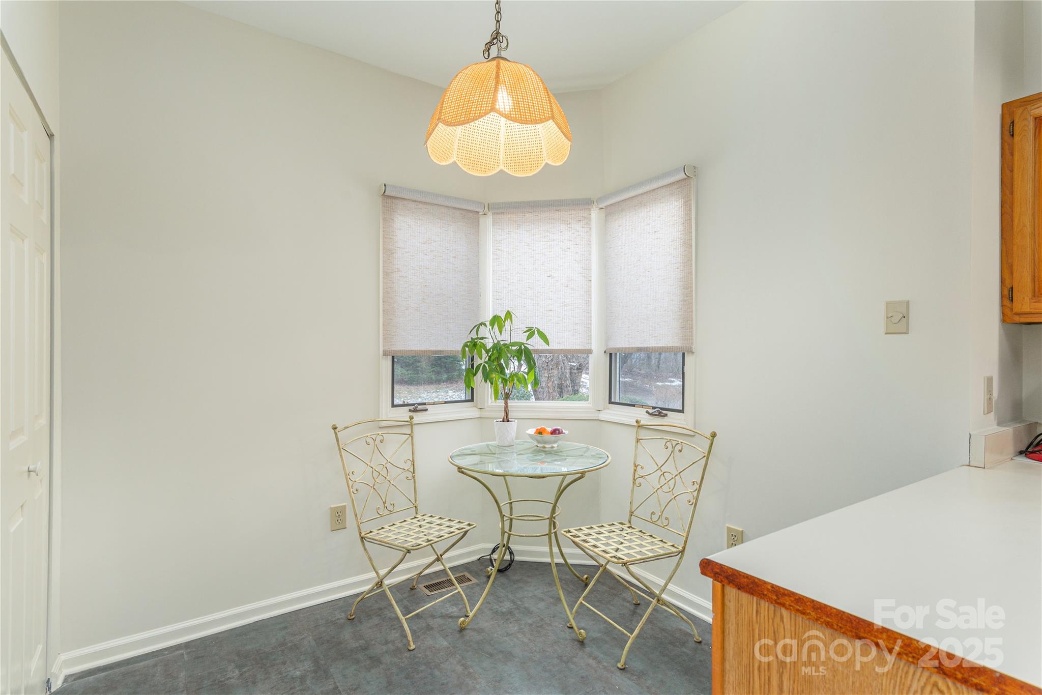 Pine Cliff Condominiums - Residential