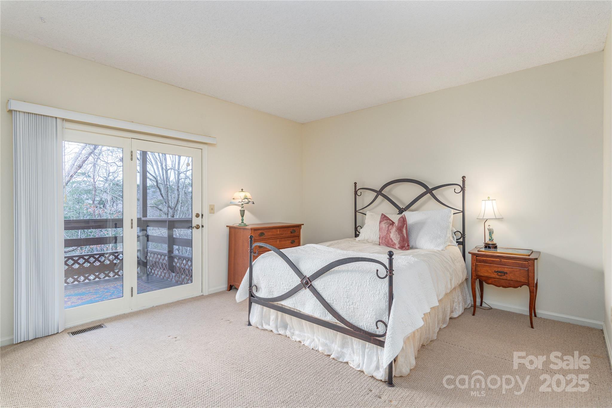 Pine Cliff Condominiums - Residential