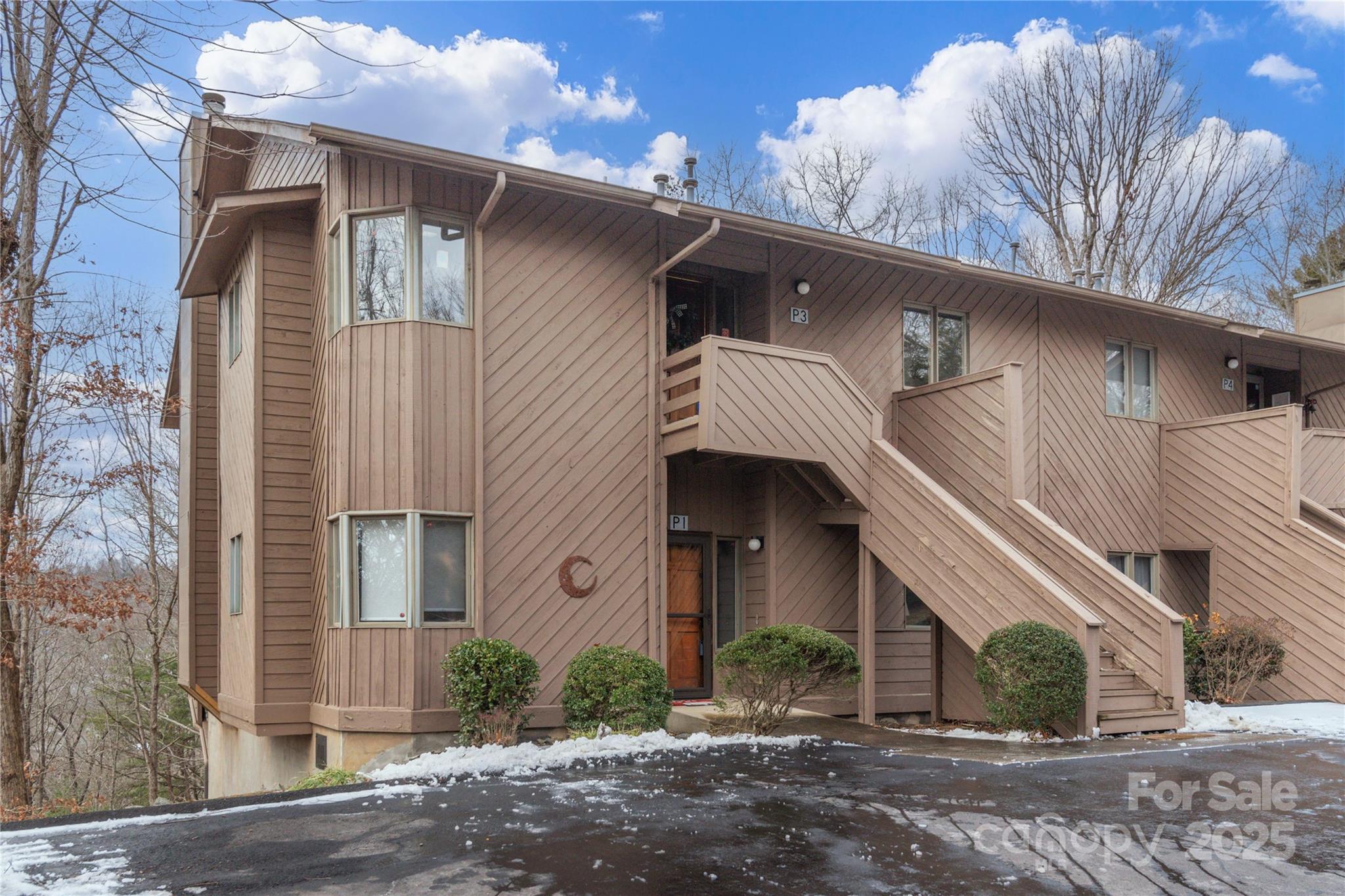 Pine Cliff Condominiums - Residential