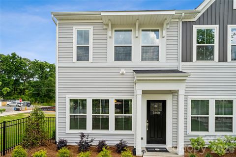Photo of 5853 Tuckaseegee Road #05, Charlotte, NC 28208 (MLS # 4342736)