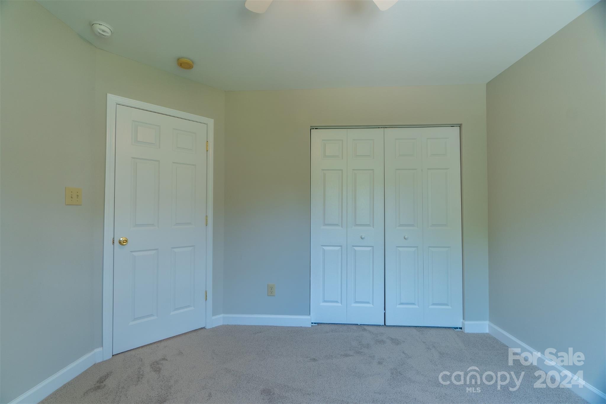 Barrington Glen - Residential