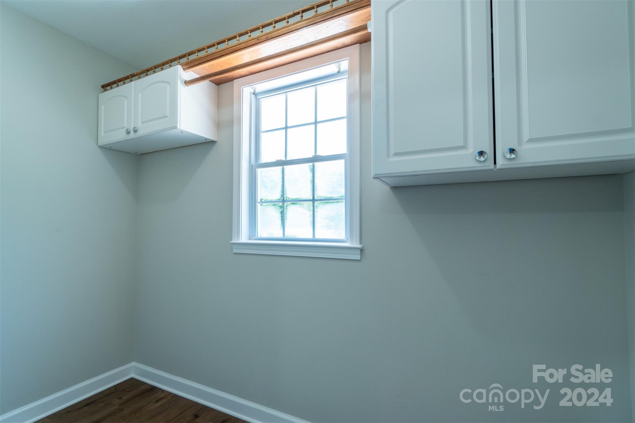 Barrington Glen - Residential