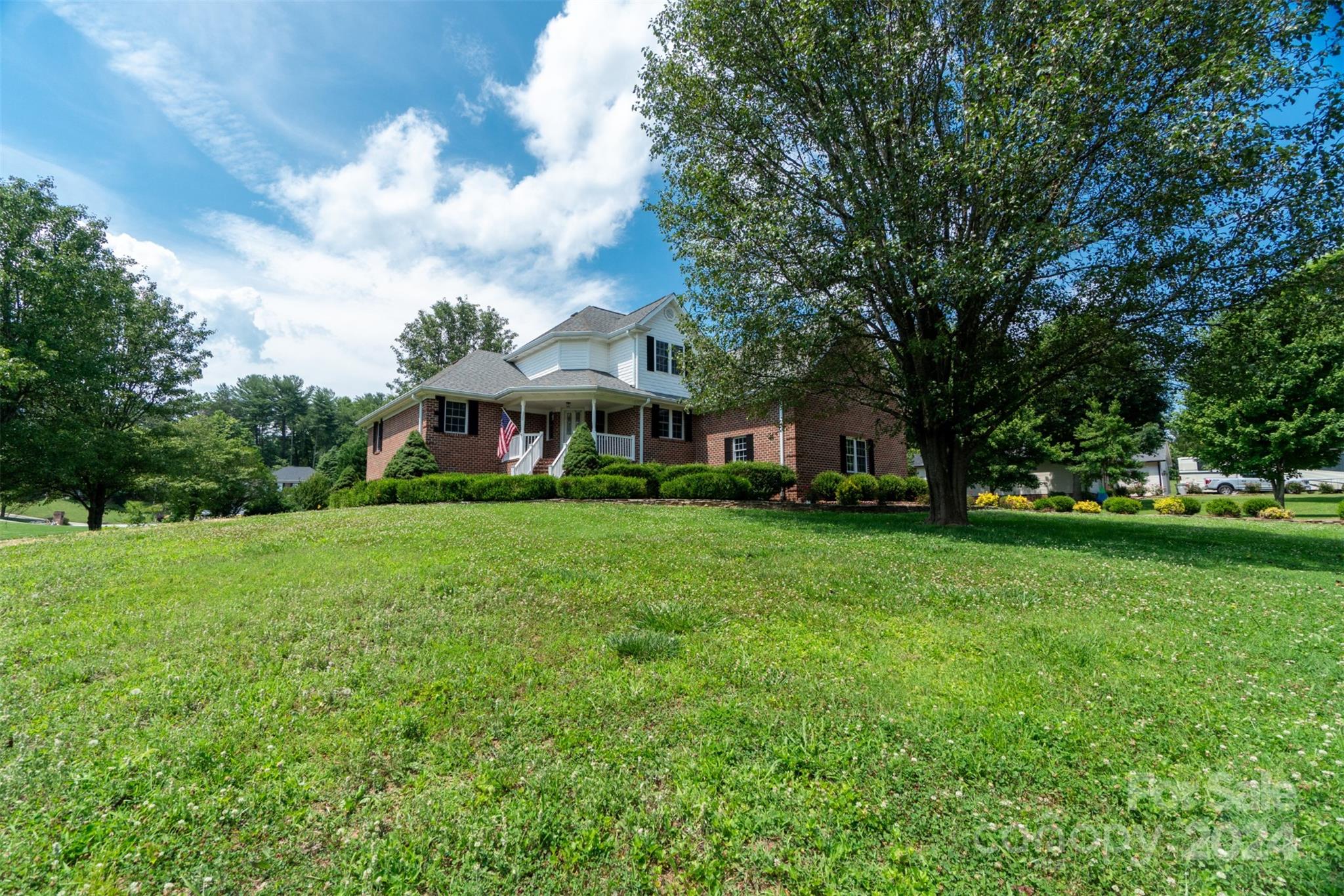 Barrington Glen - Residential