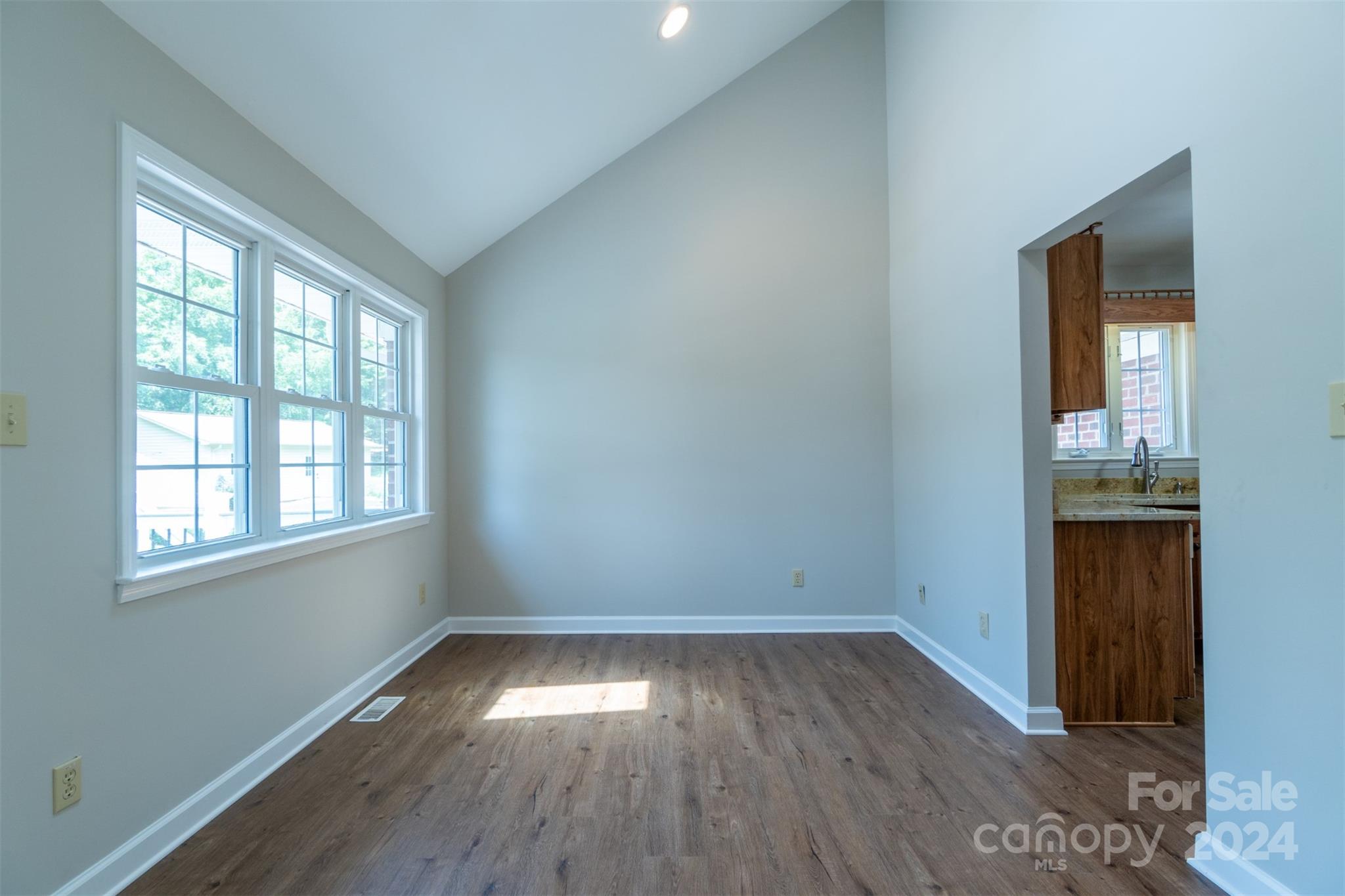 Barrington Glen - Residential