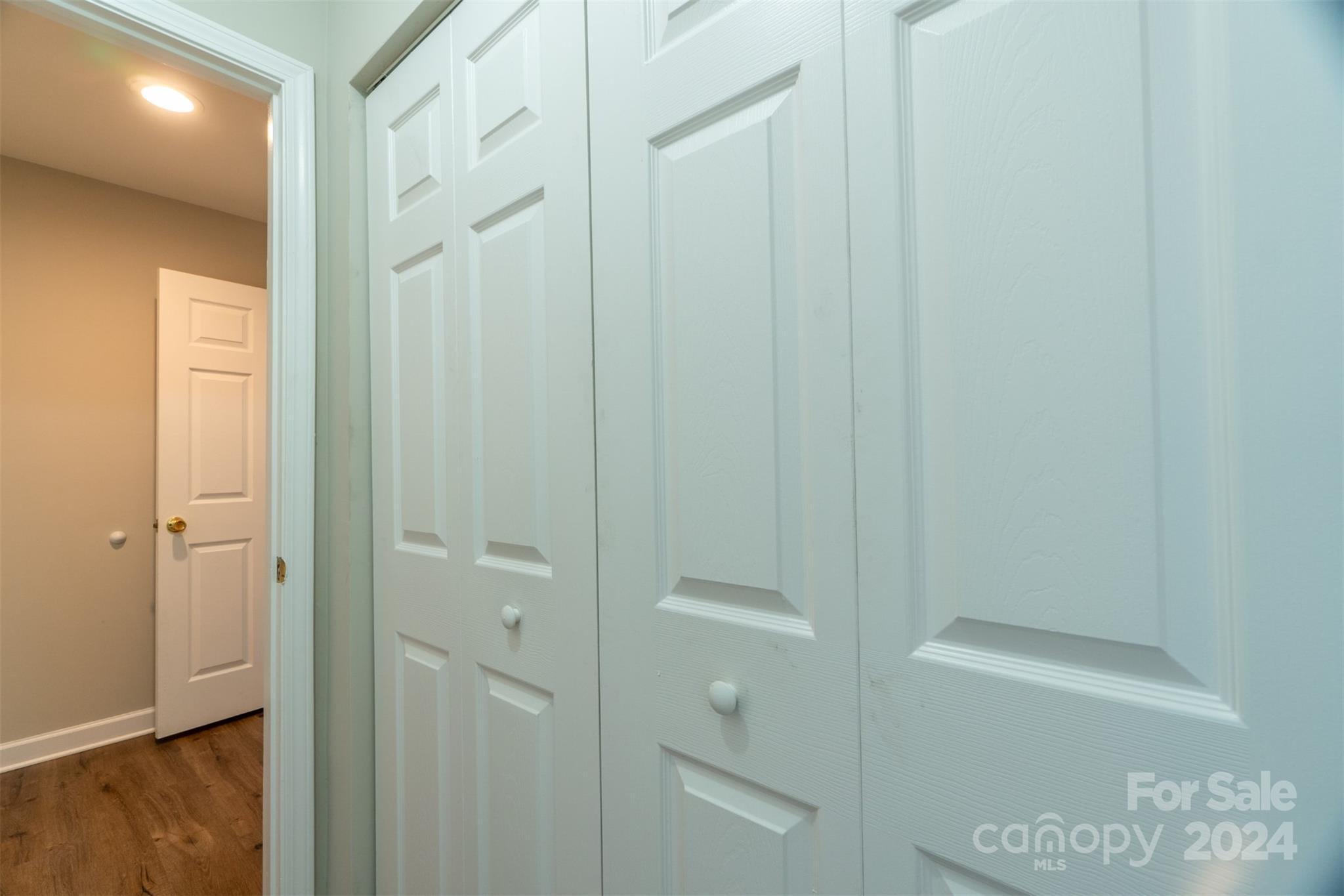 Barrington Glen - Residential